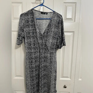 Apt. 9 Black and White Patterned Midi Dress Size Large